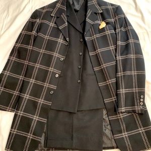 Men’s black/ cream  suit with unique style vest.